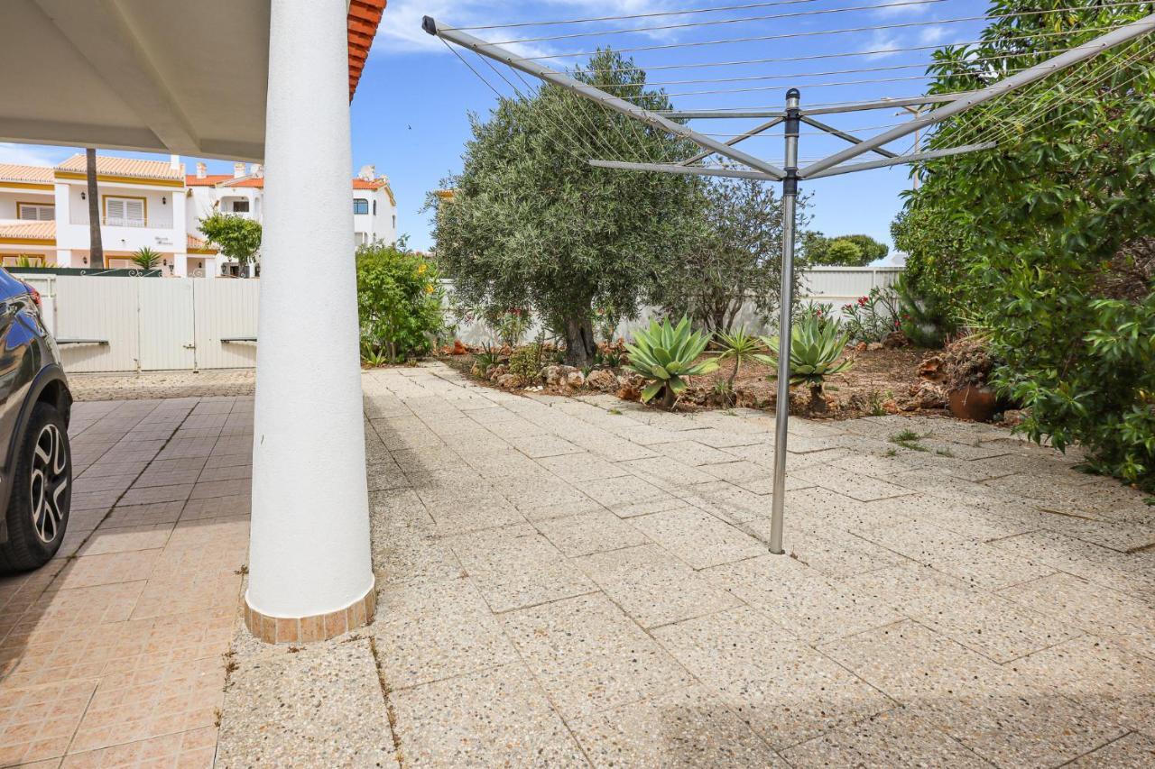 Villa Cesaltina - Galé - Swimming pool - BY BEDZY Albufeira Exterior foto
